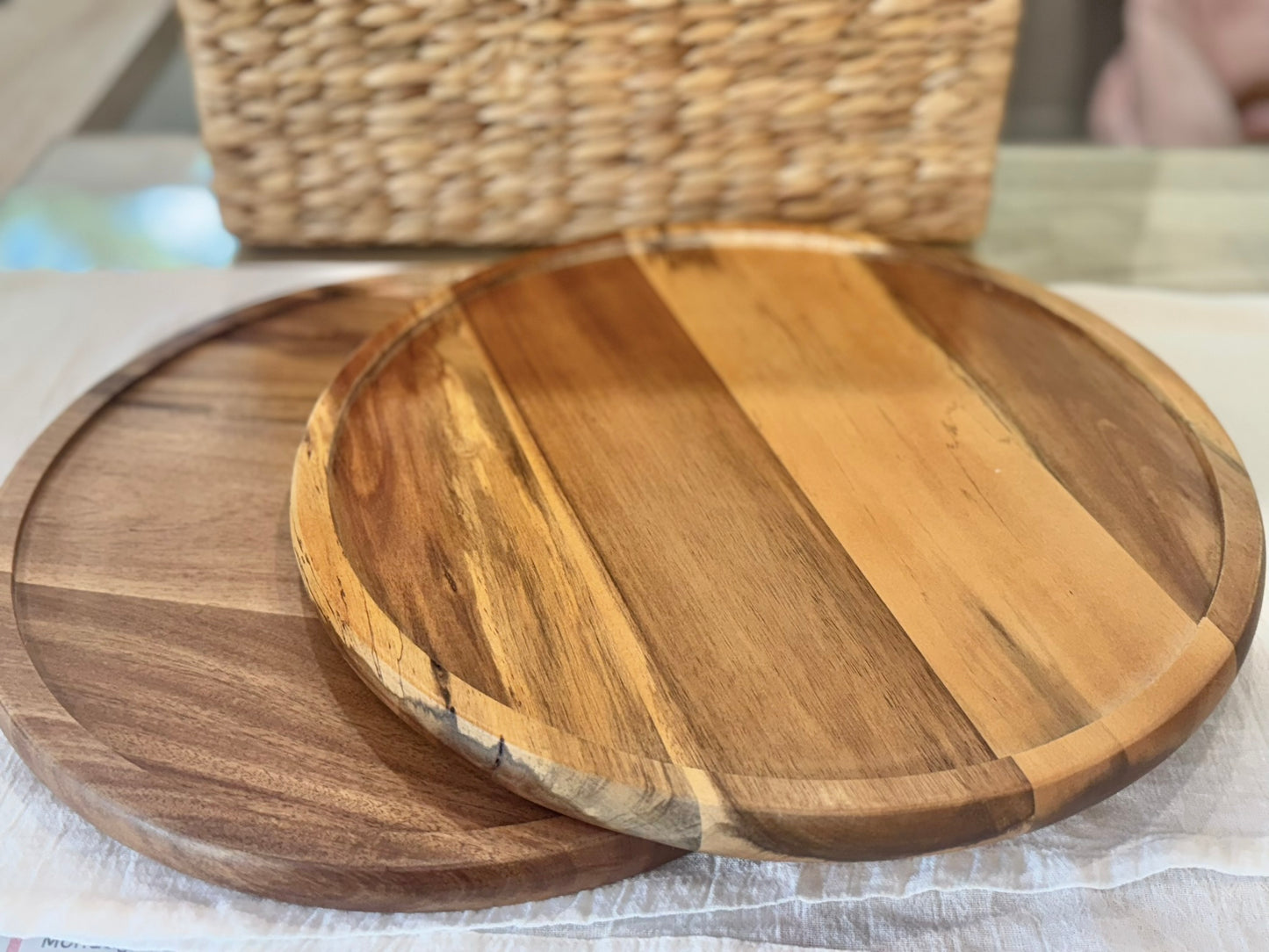 Round Serving Board