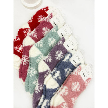 Cozy SnowFlake Design Winter Socks